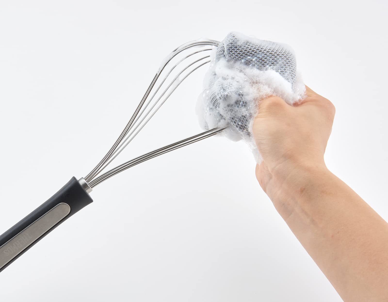 Thermos Whisk Kt-W001 Bk - Black Sturdy Kitchen Tool by Thermos