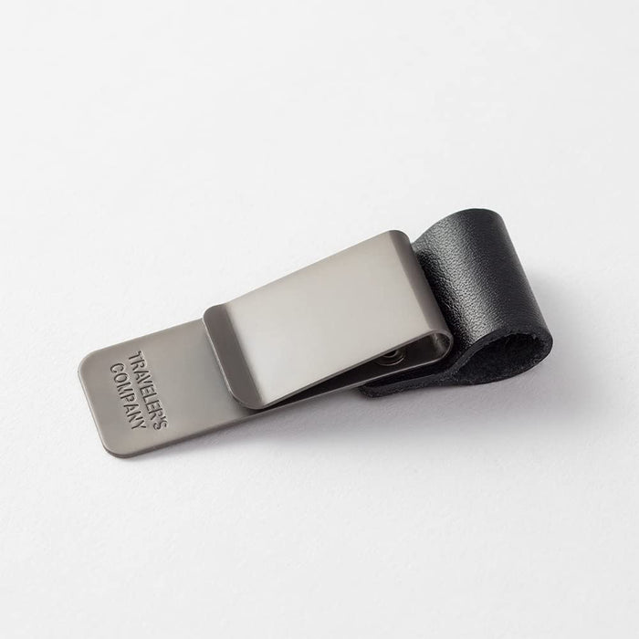 Designphil Traveler's Notebook Pen Holder Medium Black 016 – Versatile & Stylish