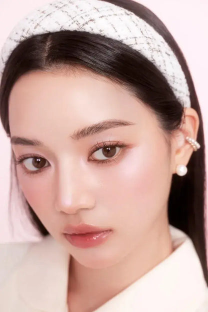 Daisy Doll Powder Blush Moisturizing High Adhesion Makeup