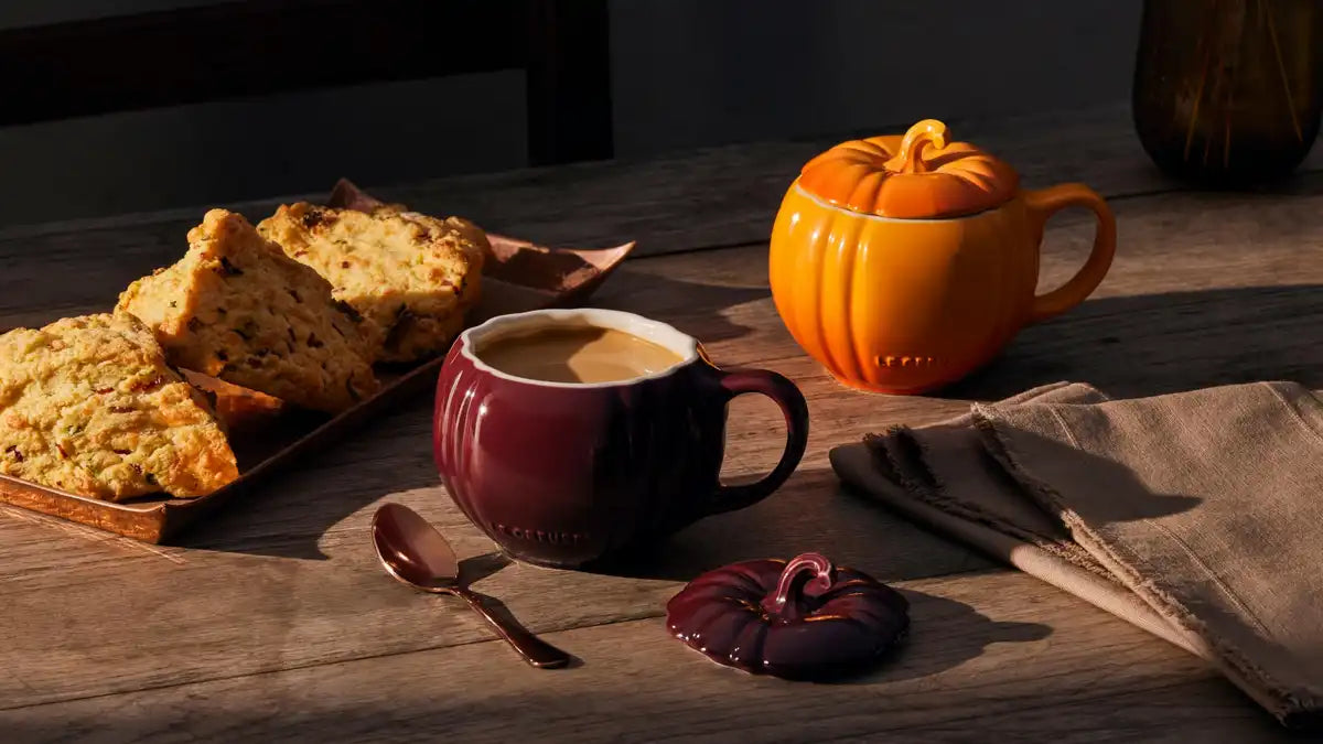 Tasse Citrouille Le Creuset 400ml avec Couvercle Design Marron d'Inde Halloween Sécurisée