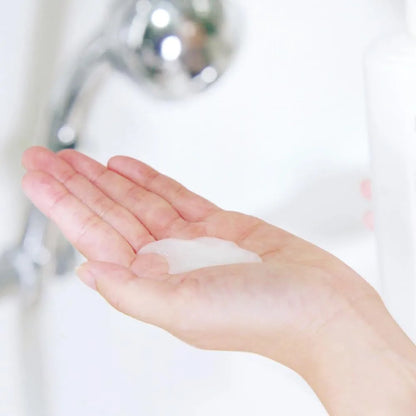 Lucia Medicated Shampoo Gold for Thin Hair Itchy Scalp Care 11.5fl