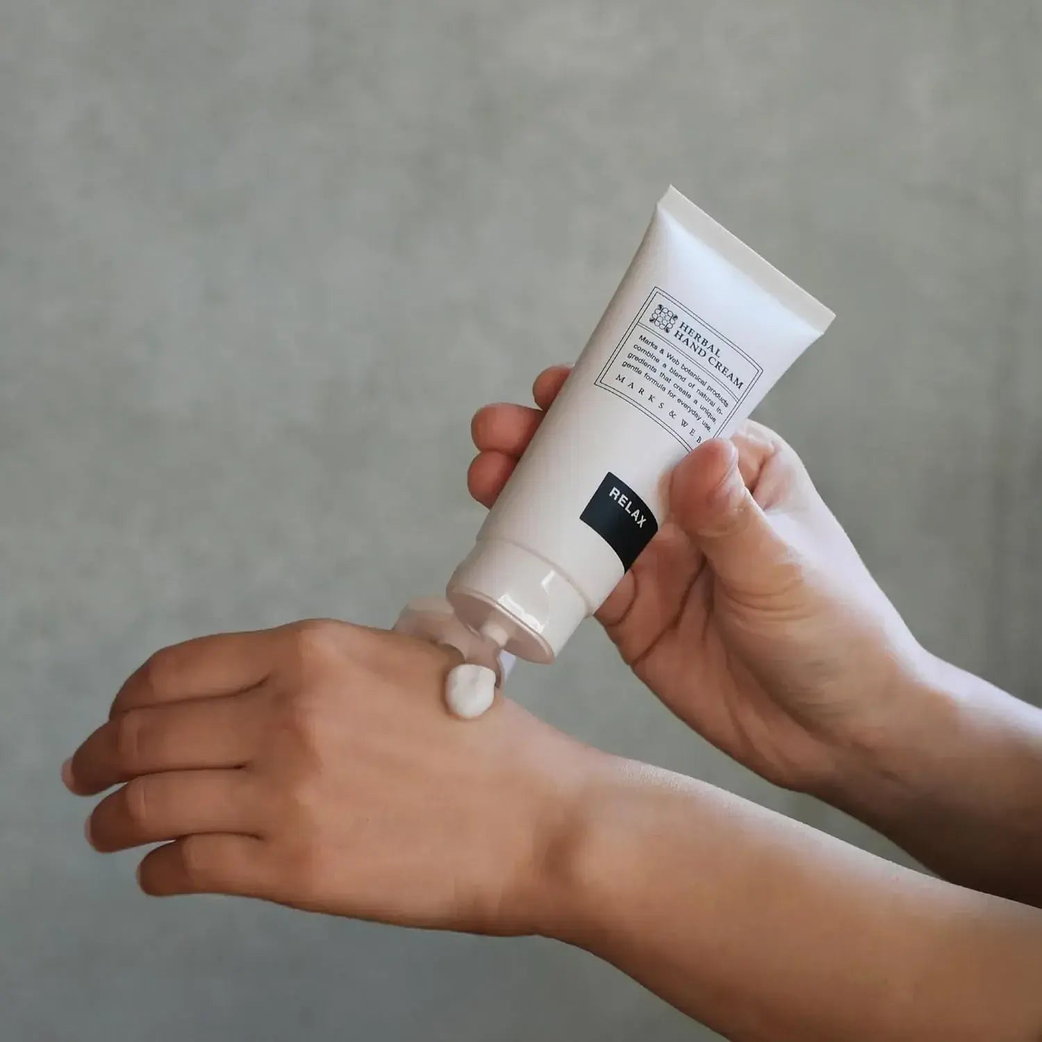 Marks & Web Herbal Hand Cream Relax