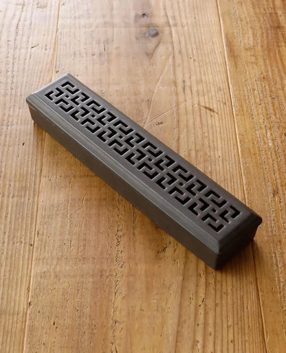 Nagomi Kobo Ashes Won't Splatter Horizontal Ceramic Incense Holder
