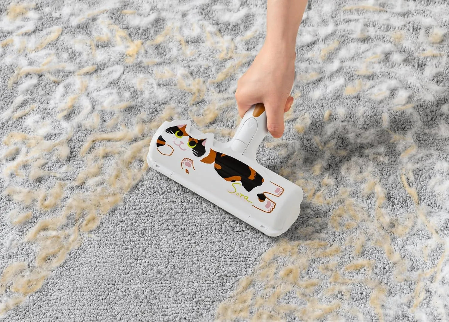 Nippon Seal N76SR Sora Kyosuke Collaboration Pakupaku Roller Hair Removal Brush by PACPAK