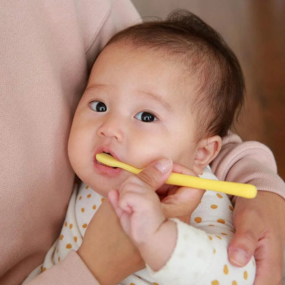 Pigeon Gum Massage for Baby Teeth Care Front Teeth Brushing
