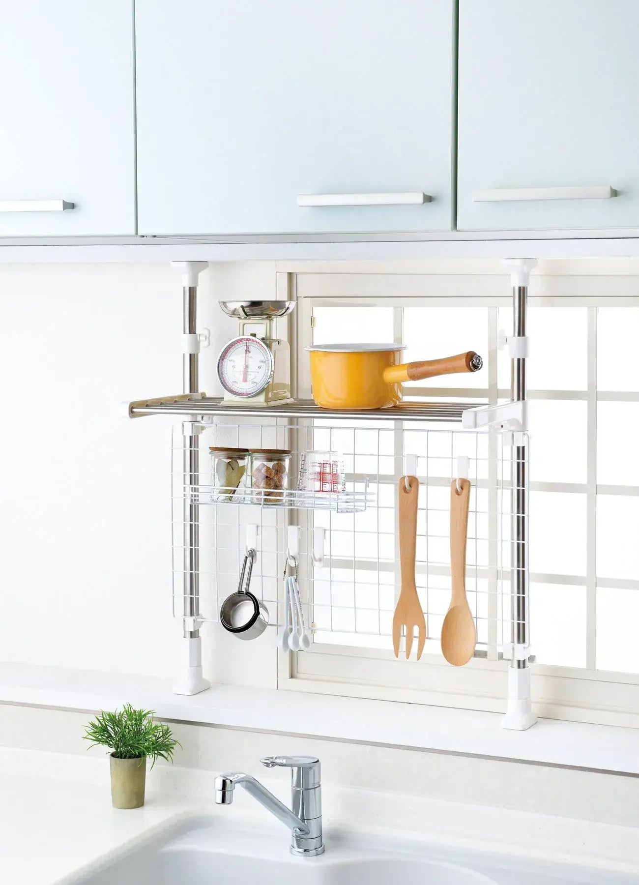 Takagi Stainless Steel Extendable Kitchen Rack