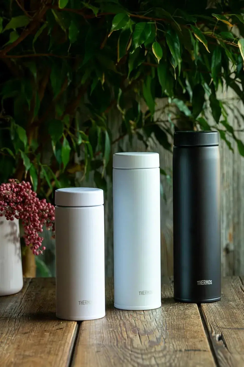 Thermos JON-352 Vacuum Insulated Travel Mug Easy to Clean Screw Lid