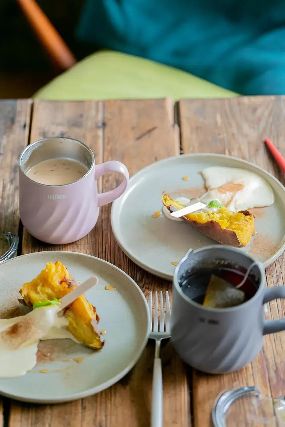 Thermos Vacuum Insulated Mug Dishwasher Safe Keeps Hot and Cold