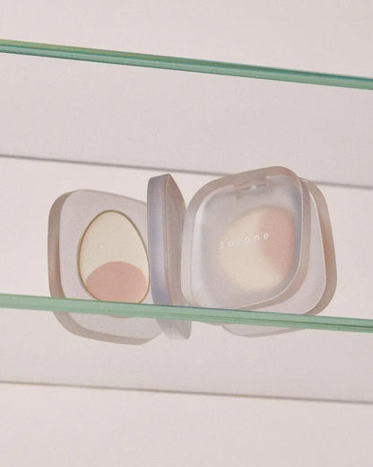 To One Petal Floating Poreless Smoother Beige