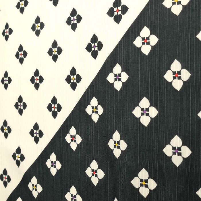 Hama Pattern Furoshiki 90Cm Japan 4-Leaf Komon Black Cloth