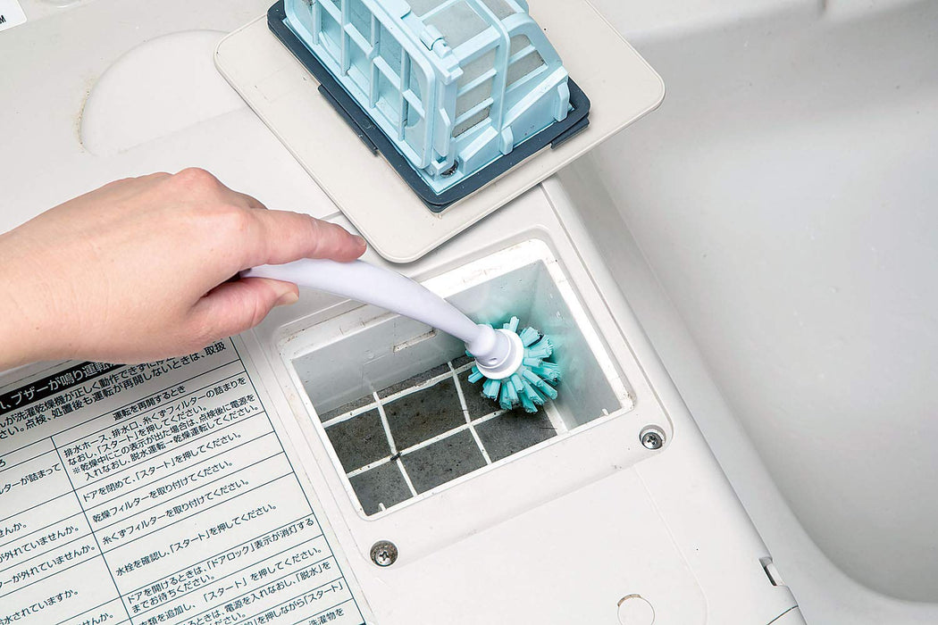 Mameita Washing Machine Filter Brush Lb-313 White Blue 4X4X24Cm - Made In Japan