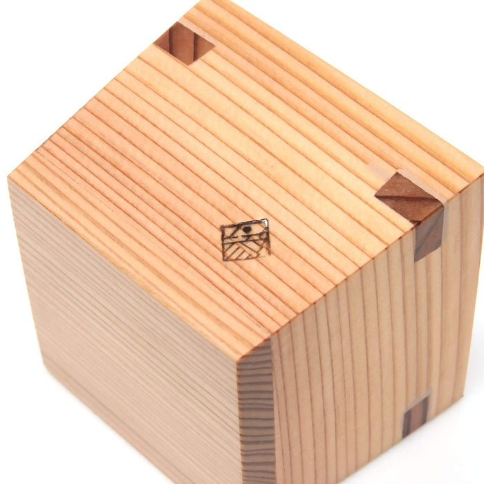 Miranda Style Omoeraku Handcrafted Japanese Cedar Masu Box Sake Cup Medium