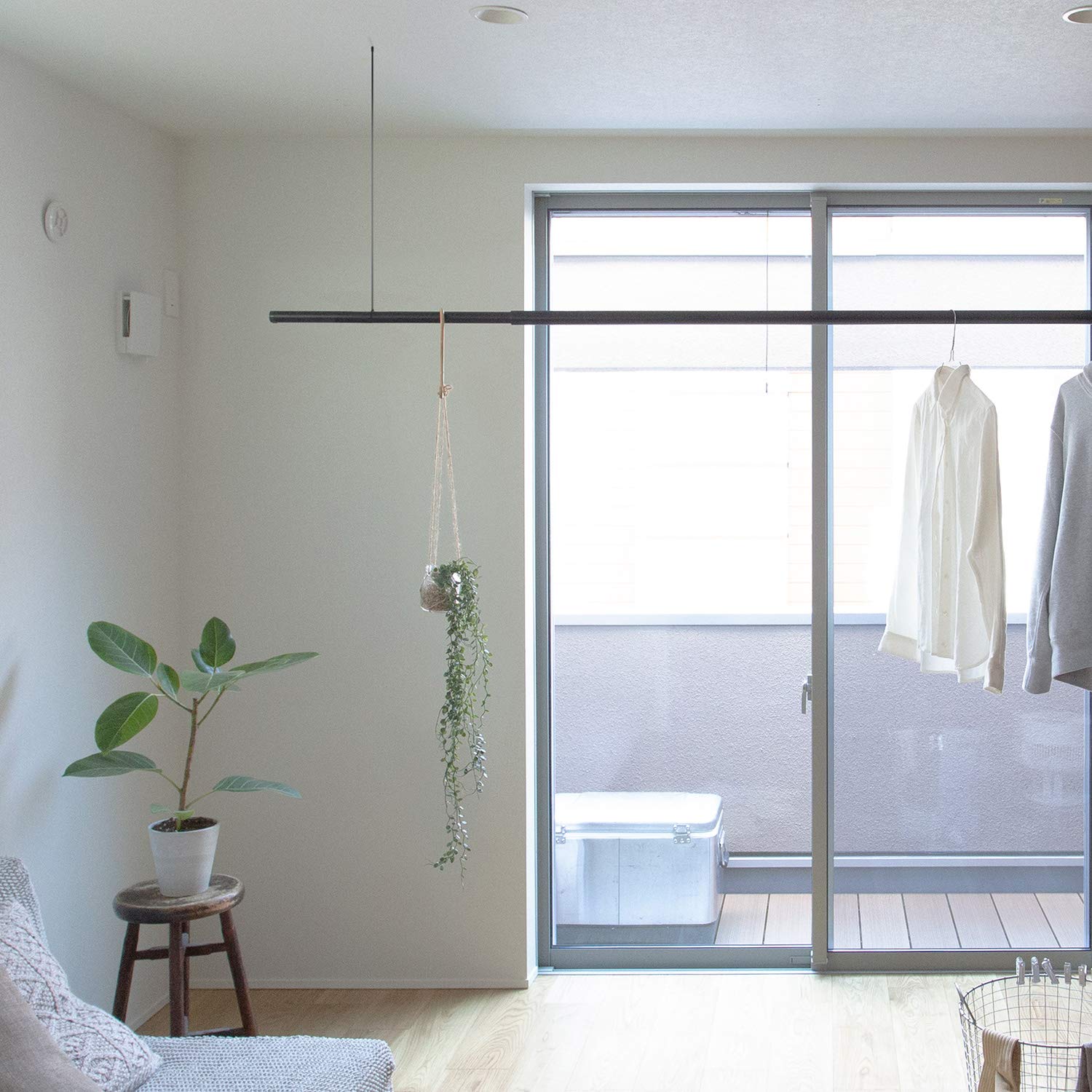 Moritaalumi Industry Indoor Clothesline Simple Laundry Bar Sen Japan Stretchable 1.28M-2.3M Max Load 10Kg Black