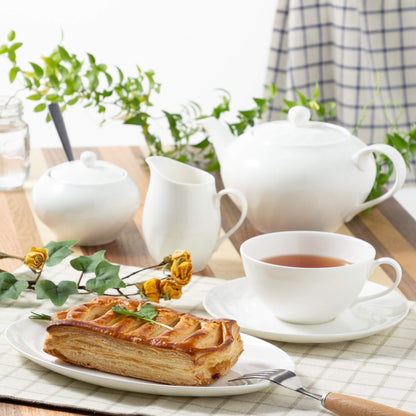 Narumi Japan Tea Pot Sense White 840Cc Dishwasher Safe 51800-4687