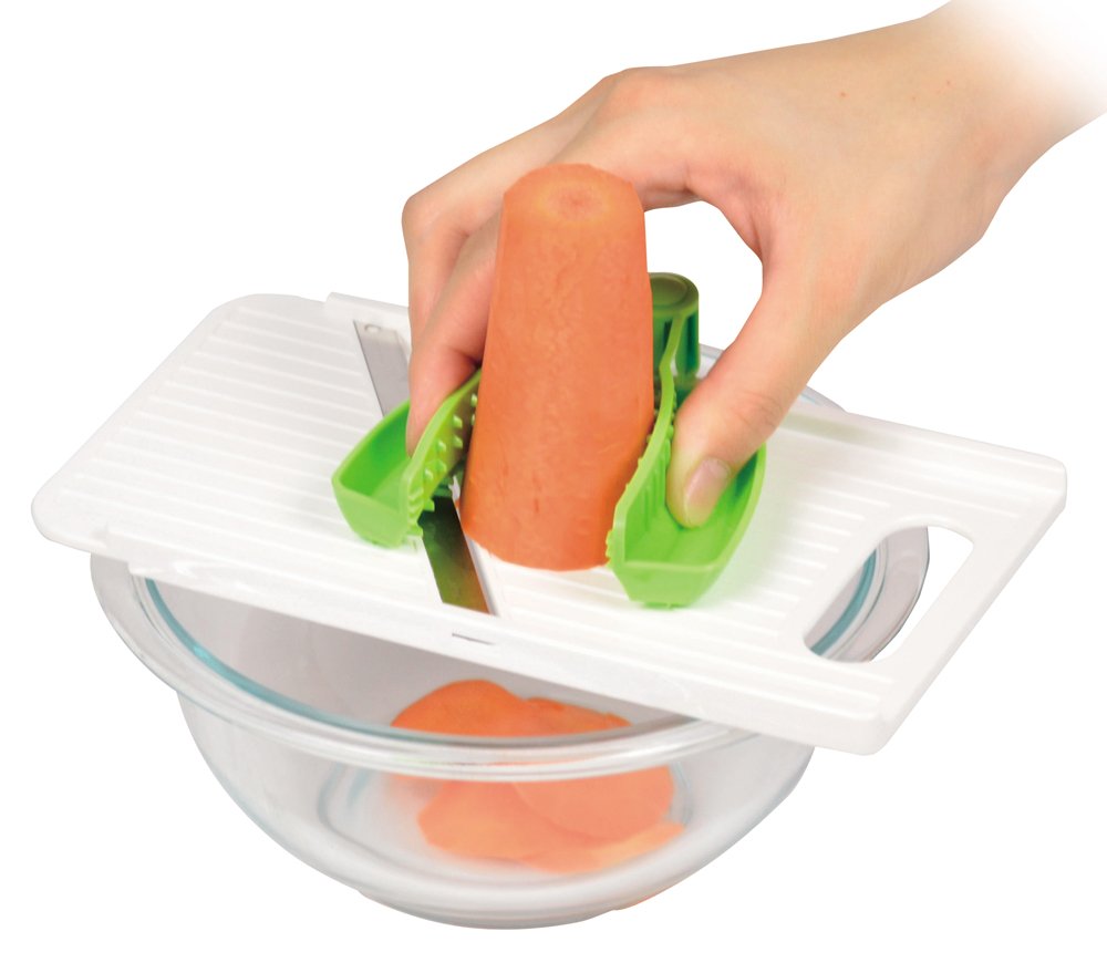 Pearl Metal Kinzoku Vegkura Safety Holder For Grasping Veggies Made In Japan - C-298