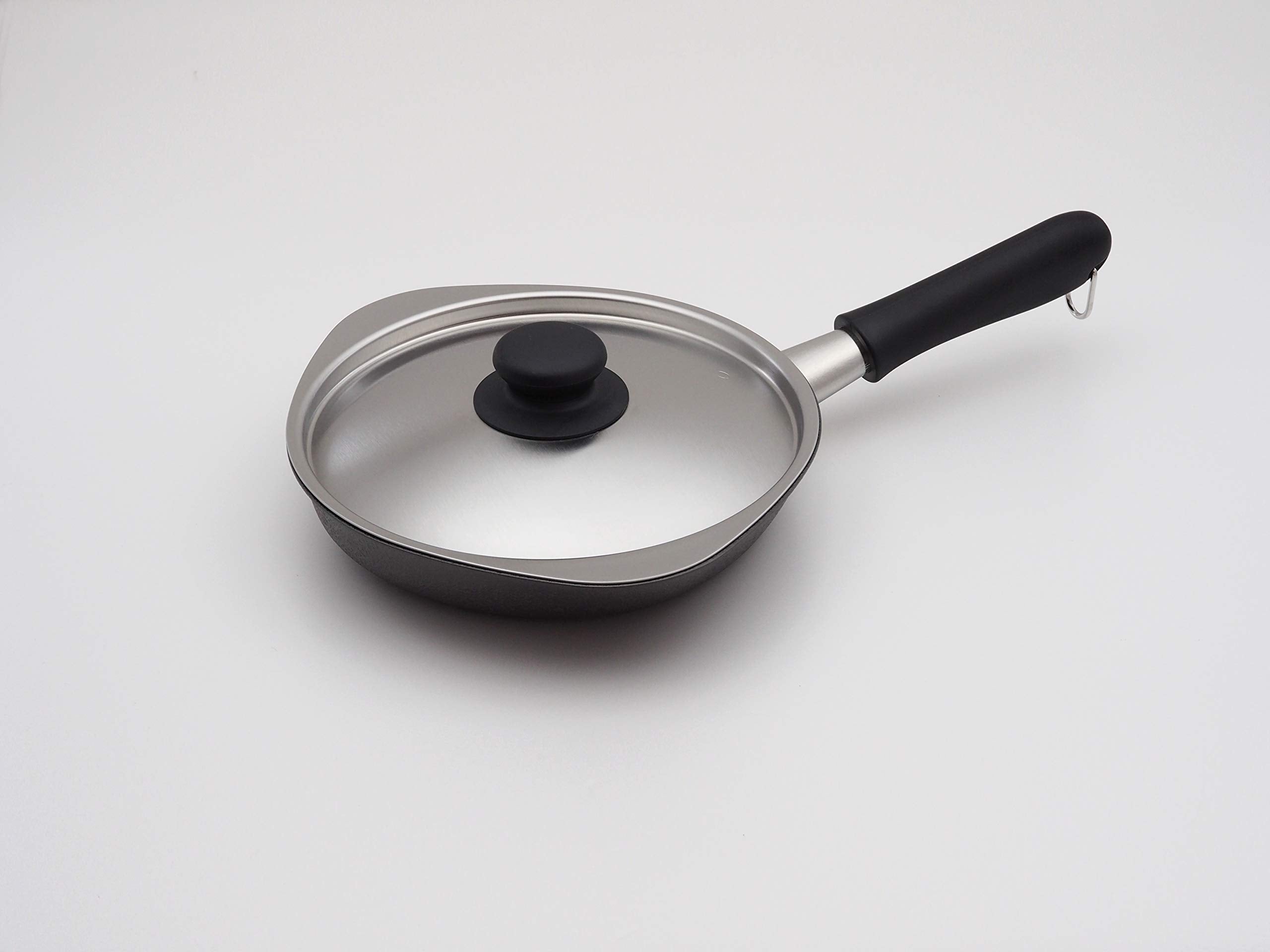 Sori Yanagi Japan Iron Frying Pan 18Cm [Nitriding] With Lid Ih Compatible