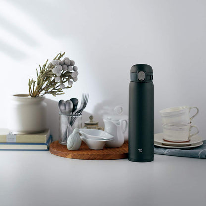 Zojirushi (Zojirushi) Water Bottle One Touch Stainless Mug Seamless 0.60L Black Sm-Wa60-Ba